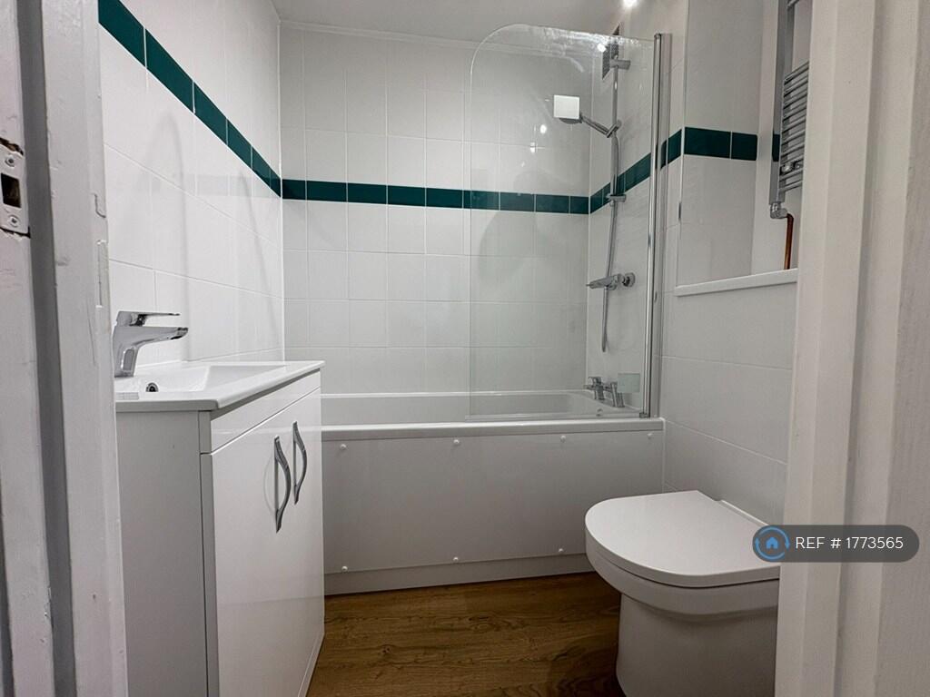Additional image 4 of The Triangle, Poole, BH16