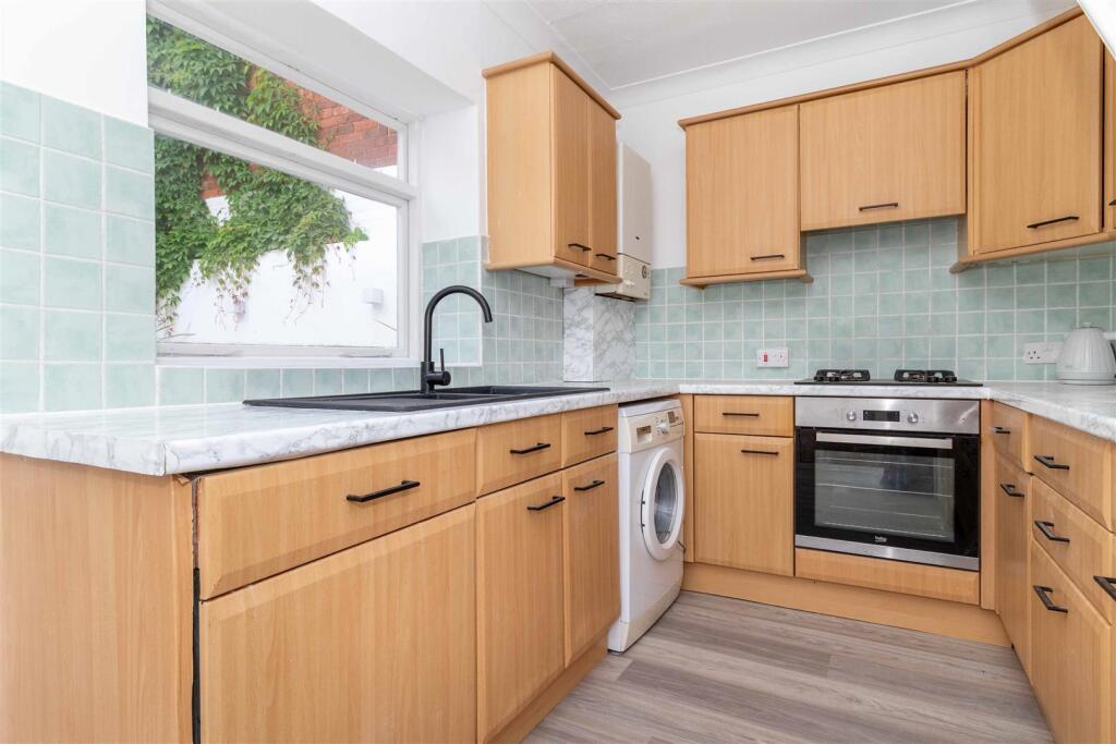 Additional image 5 of Graham Road, Worthing