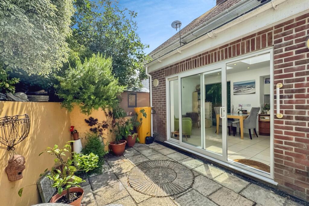 Additional image 13 of Wharfdale Road, Poole