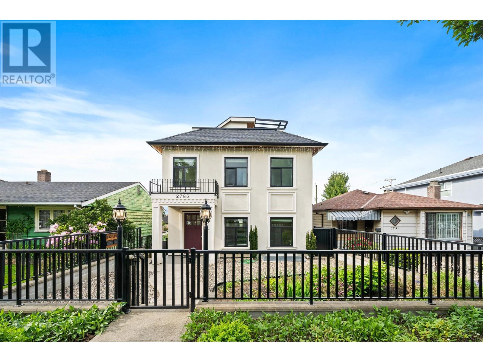 2785 E 4TH AVENUE|Vancouver, British Columbia V5M1K7