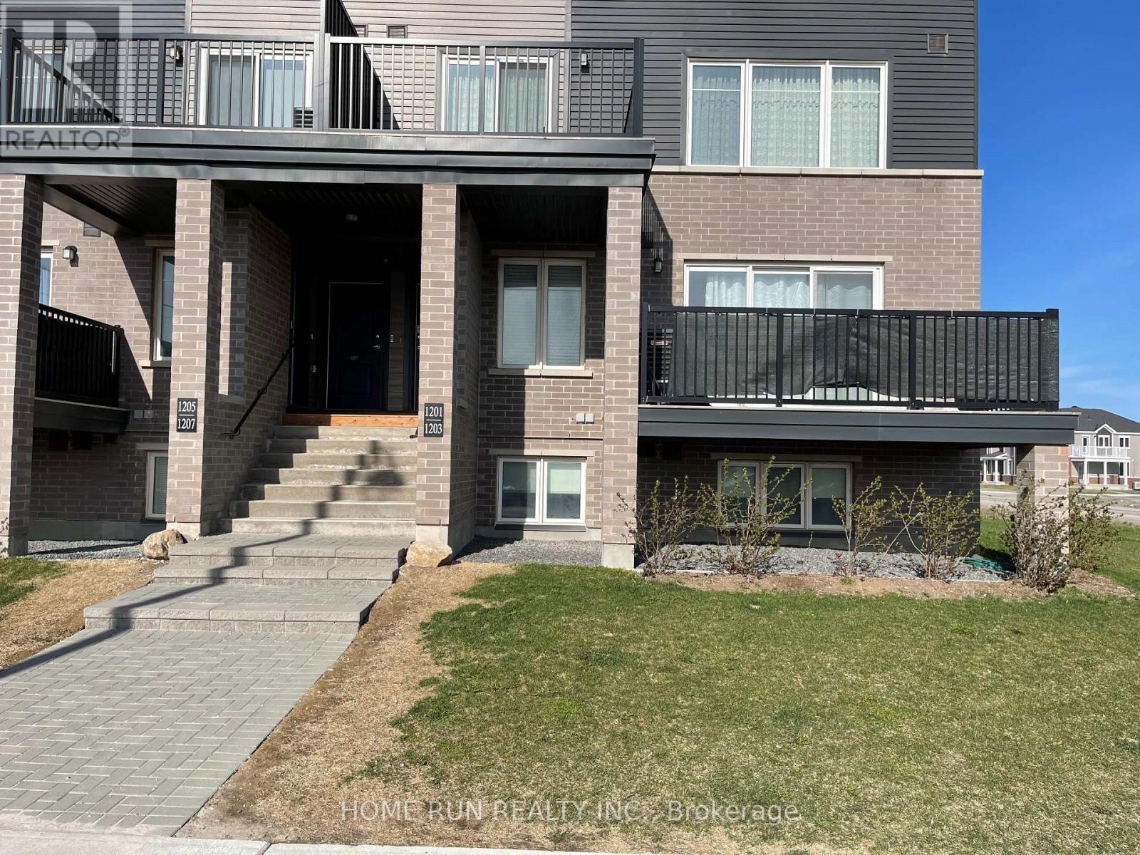 1201 CHAPMAN MILLS DRIVE|Ottawa, Ontario K2J6R5