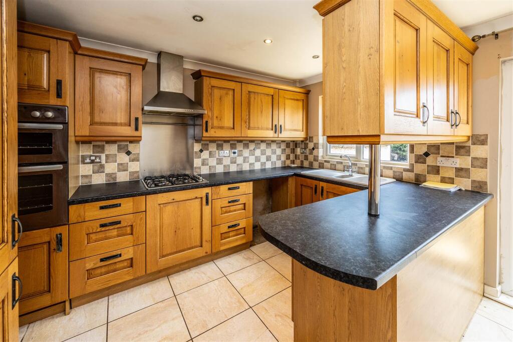 Additional image 27 of Ascot Parade, Bradford