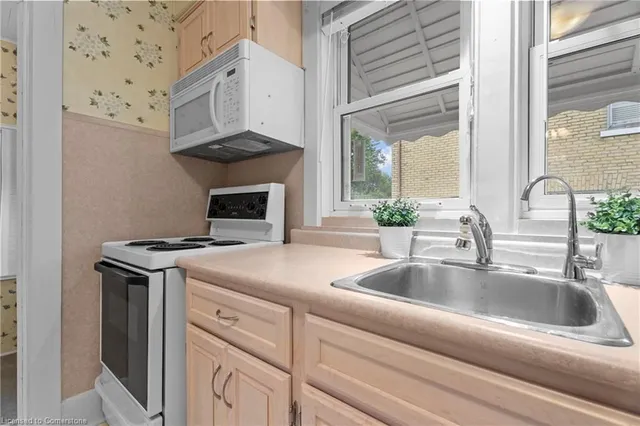 Additional image 20 of 188 Wentworth Ave