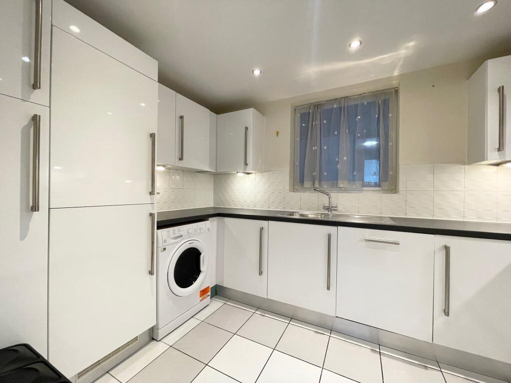 Additional image 9 of Horsted Court - P1595