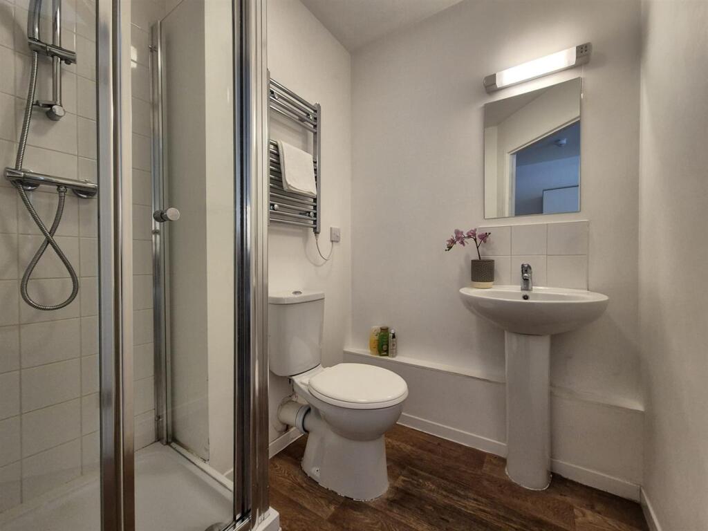 Additional image 5 of Last Few Student Apartments For September 2025!