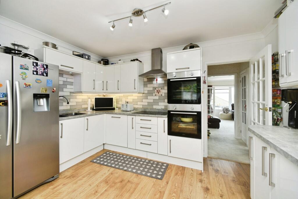 Additional image 14 of Chorley Avenue, Saltdean, Brighton, East Sussex, BN2