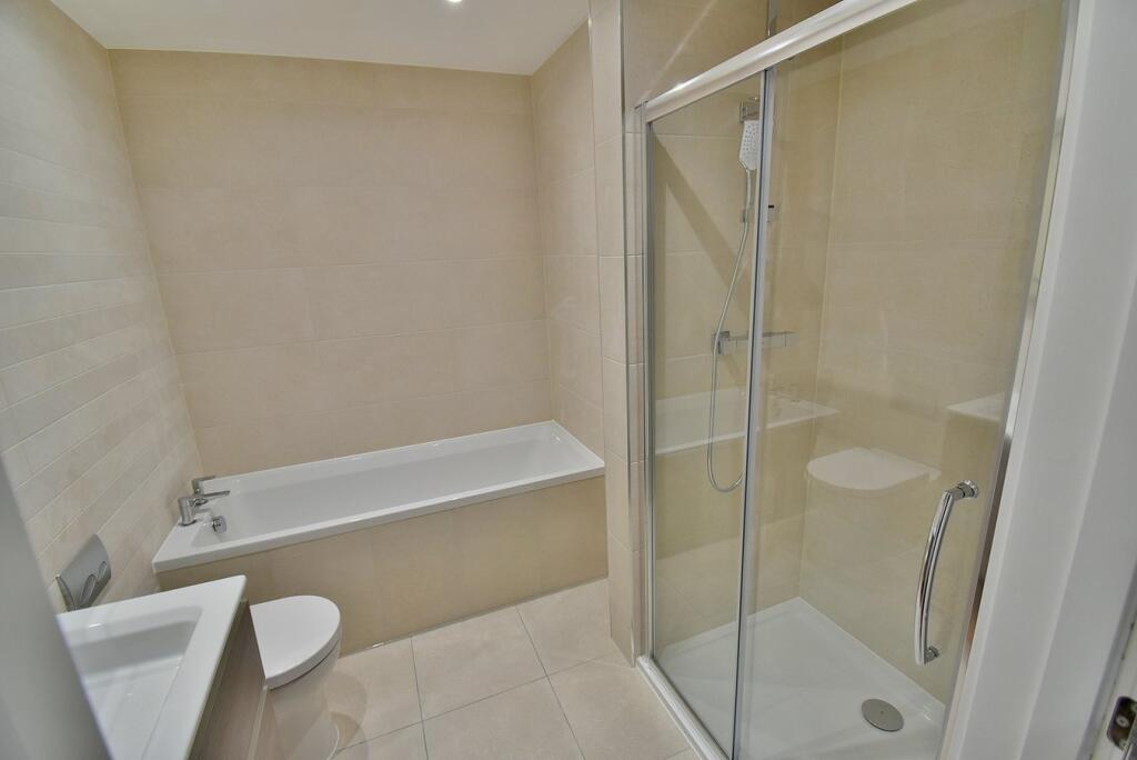 Additional image 10 of 14 Golf Links Road, Ferndown, BH22