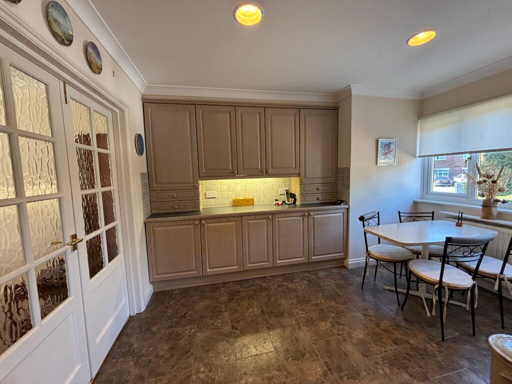 Additional image 13 of BH22 GOLF LINKS ROAD, Ferndown