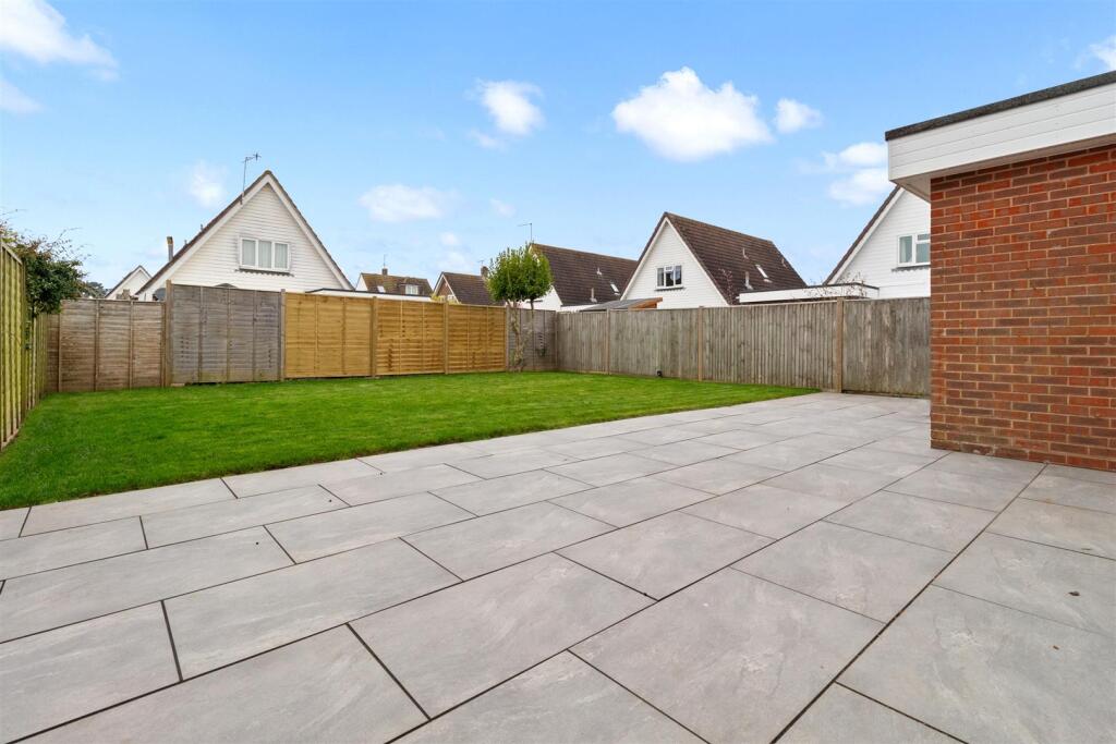 Additional image 26 of Maytree Close, Angmering, Littlehampton