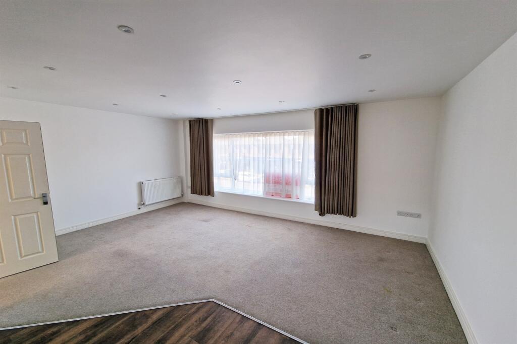 Additional image 3 of Broadway House, Lower Blandford Road, Broadstone, BH18