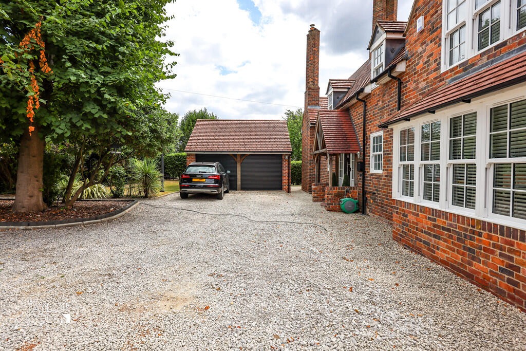 Additional image 45 of Dosthill Road, Two Gates