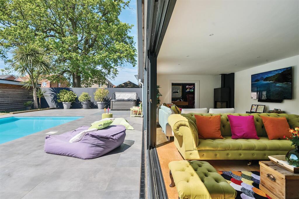 Additional image 20 of Eastworth Road, Verwood