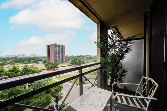 Additional image 30 of 2 Eva Rd Unit 630