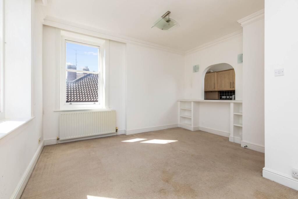 Additional image 4 of Shire House, 35 Downview Road