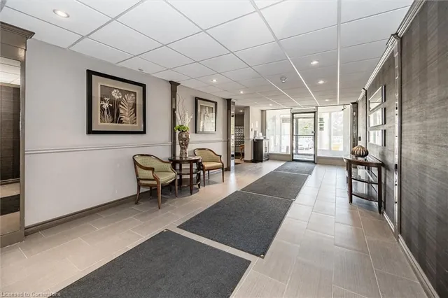 Additional image 5 of 35 Green Valley Dr Unit 402