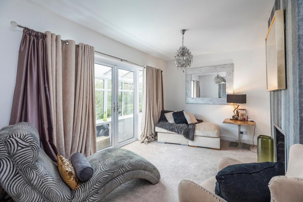 Additional image 17 of Castledene Crescent, Whitecliff, Poole BH14 8DP