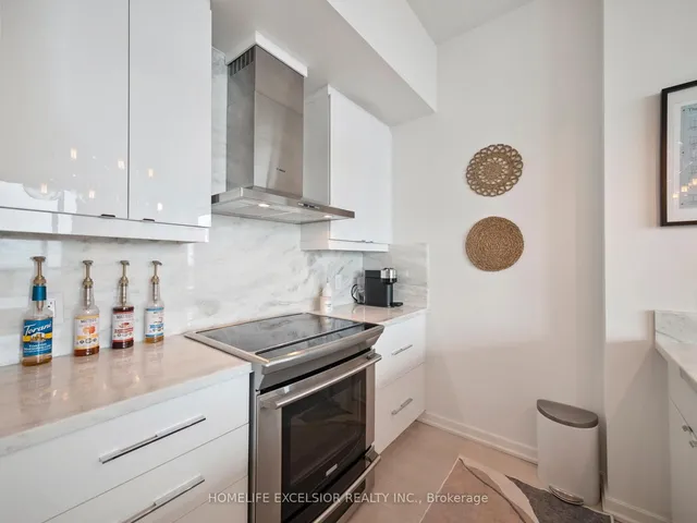 Additional image 15 of 70 Forest Manor Rd Unit PH3603