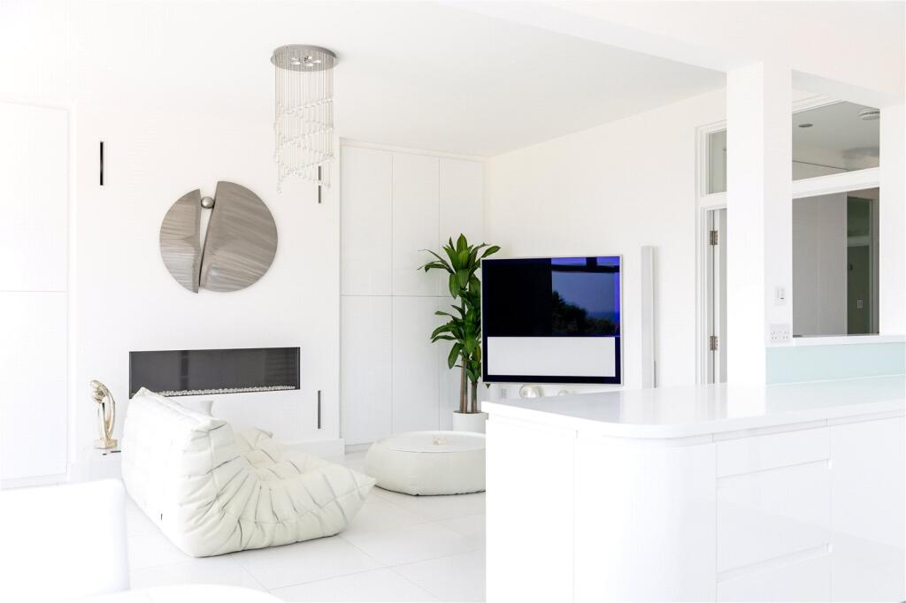 Additional image 10 of Durley Gardens, Bournemouth, Dorset, BH2