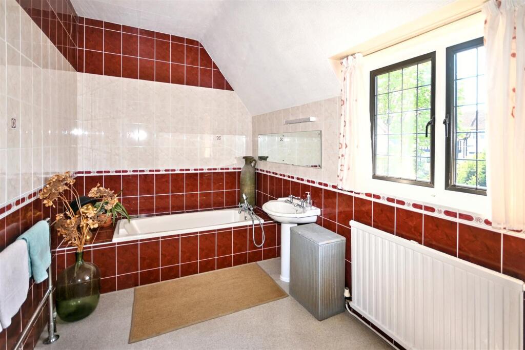 Additional image 18 of Kings Drive, Eastbourne