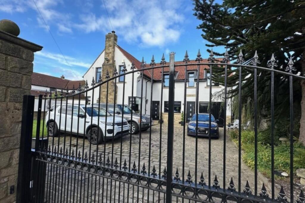 Additional image 26 of Elbow Lane, Bradford, BD2