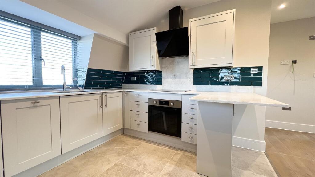 Additional image 4 of Field View Court, Welwyn Garden City