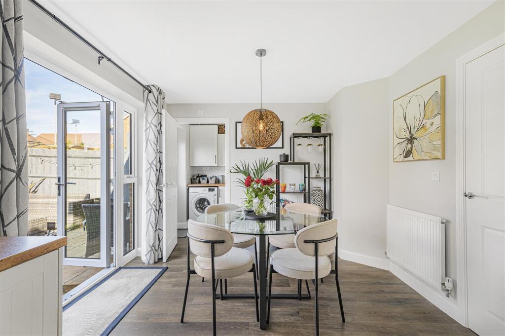 Additional image 19 of Linnet Crescent, Peacehaven