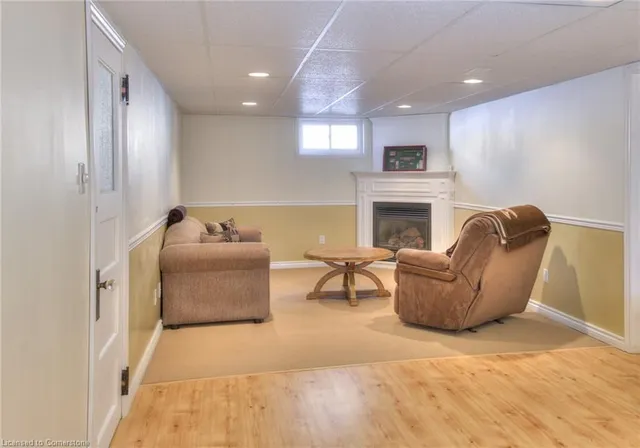 Additional image 18 of 71 Broadmoor Ave