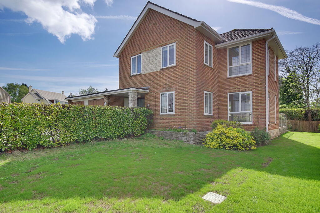 Queens Park, Bournemouth