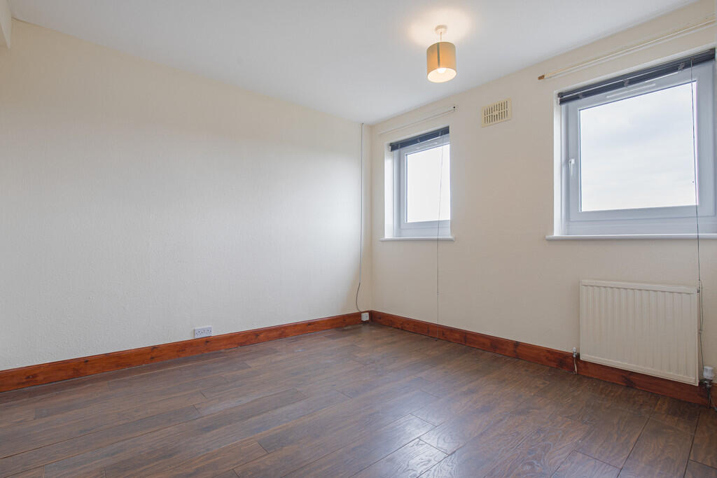 Additional image 16 of Gaitside Crescent