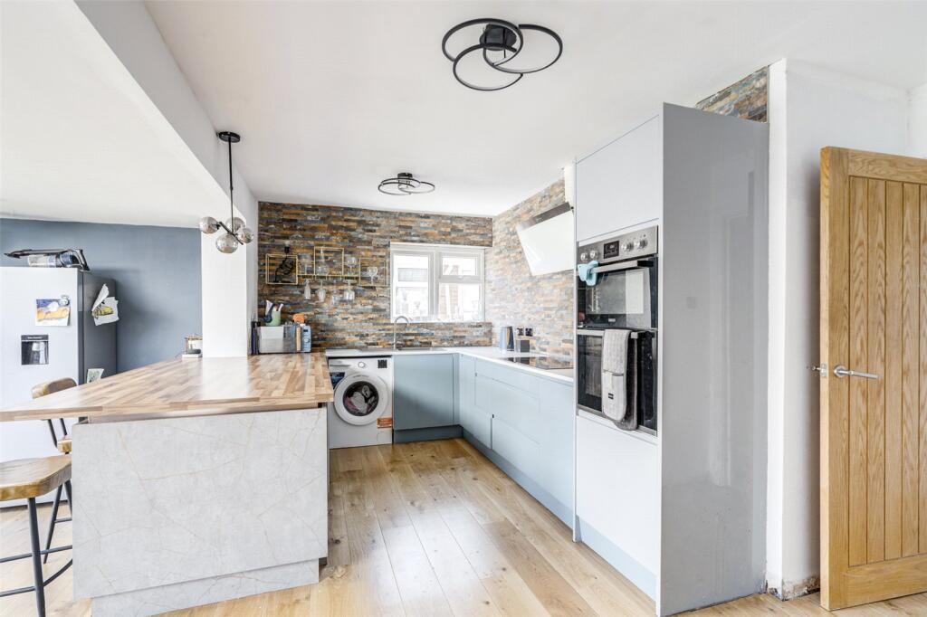 Additional image 14 of Benedict Drive, Worthing, West Sussex, BN11