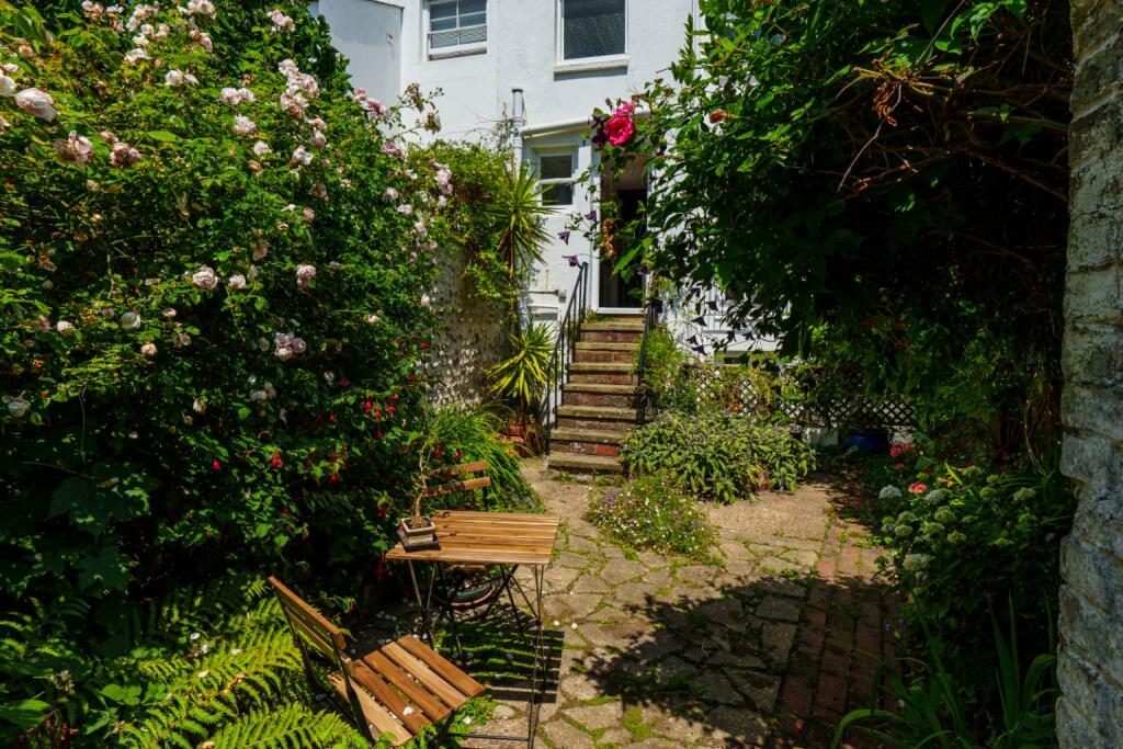 Additional image 13 of Pelham Square, North Laine, Brighton.