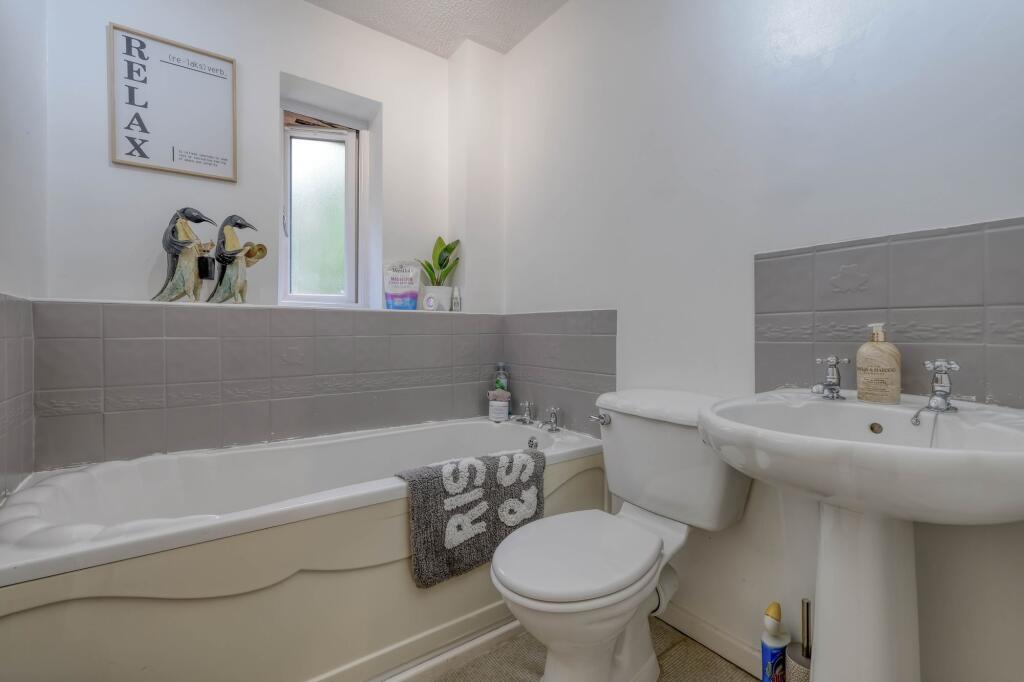 Additional image 11 of Ashmores Close, Redditch, B97