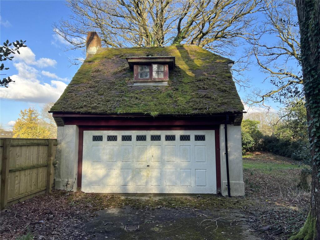 Additional image 25 of Holmsley Road, Wootton, New Milton, Hampshire, BH25