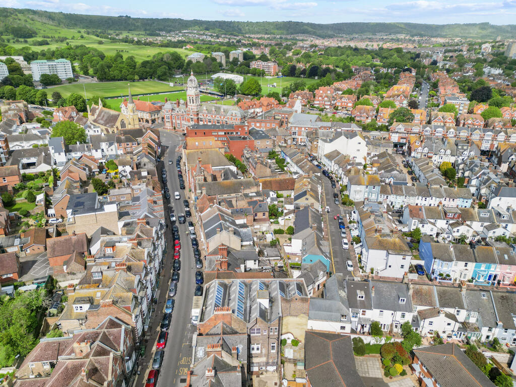 Additional image 5 of 43 South Street, Eastbourne, East Sussex, BN21 4UT