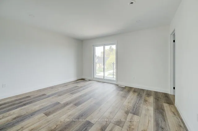 Additional image 13 of 575 Guelph St