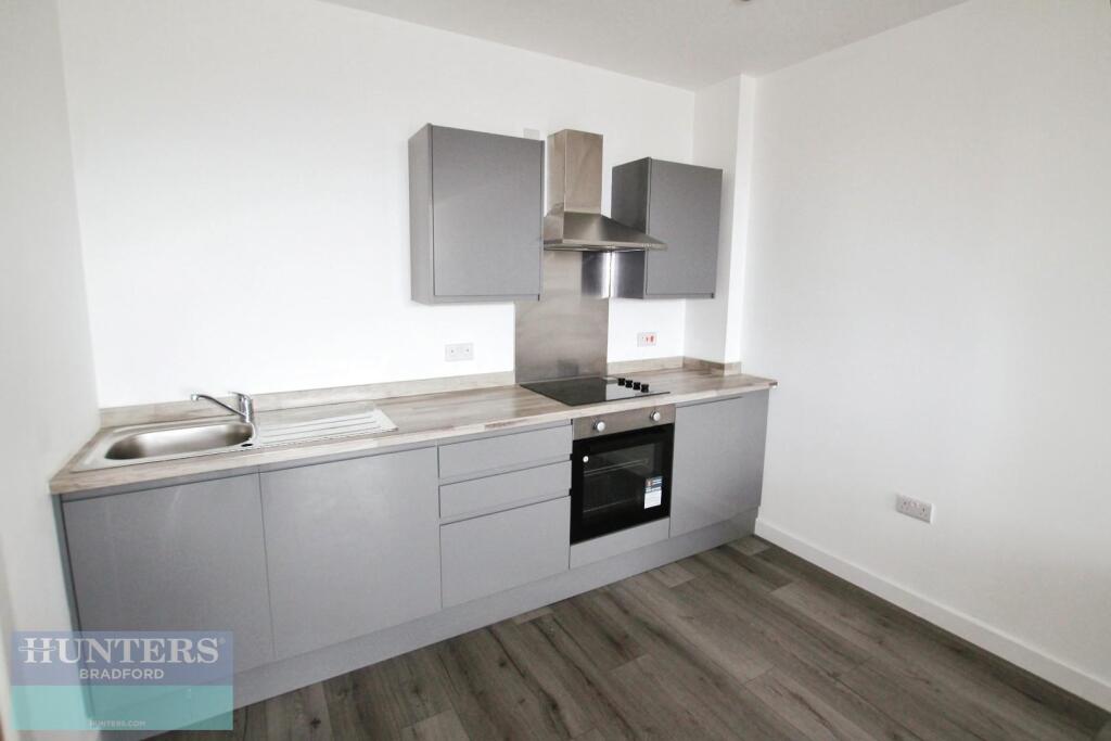 Additional image 17 of Card House, Bingley Road Bradford, BD9 6FG