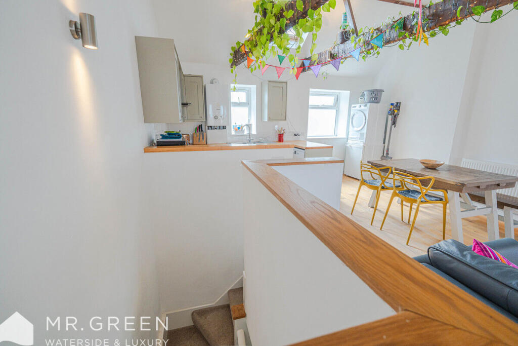 Additional image 18 of Parkwood Lane, Southbourne, Bournemouth, BH5 2BD