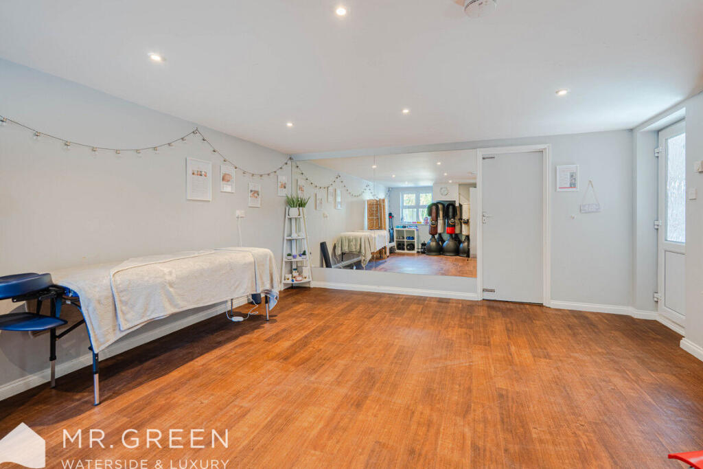 Additional image 17 of Southwood Avenue, Southbourne, BH6