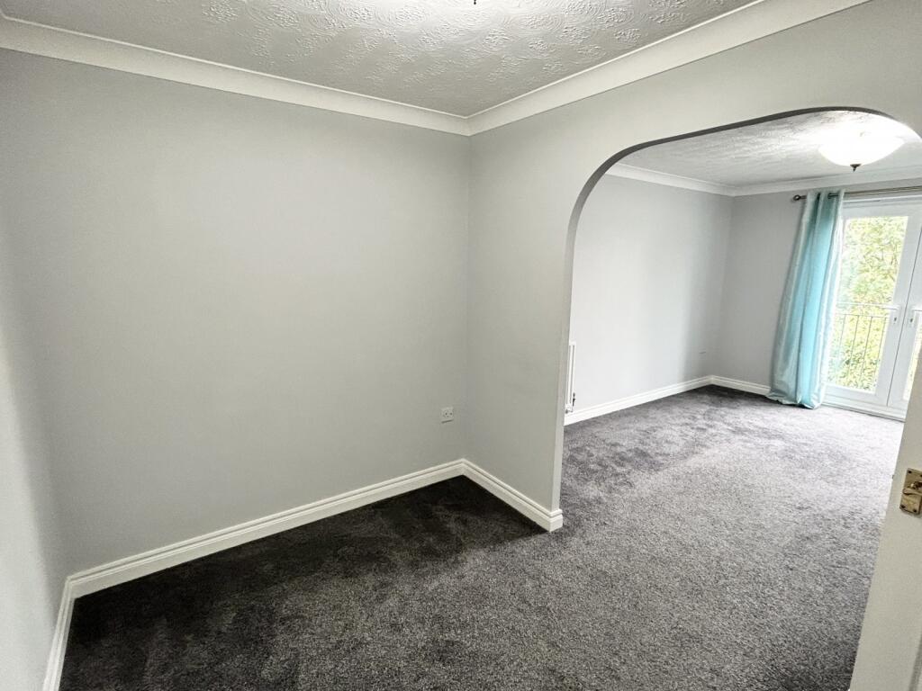 Additional image 4 of Minster Drive, Bradford, West Yorkshire, BD4