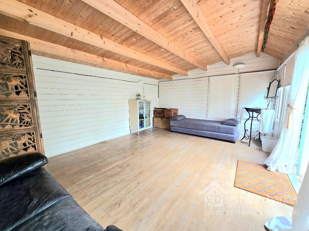 Additional image 43 of Crescent Road, Verwood, Dorset, BH31