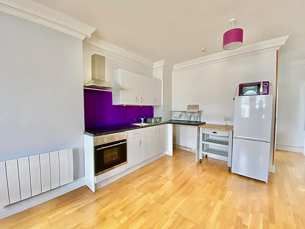 Additional image 3 of Farncombe Road, Worthing, BN11