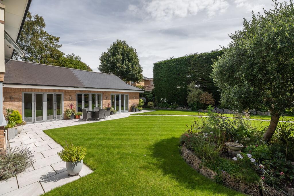 Additional image 25 of Cliff Drive, Canford Cliffs, Poole,  BH13 7JD