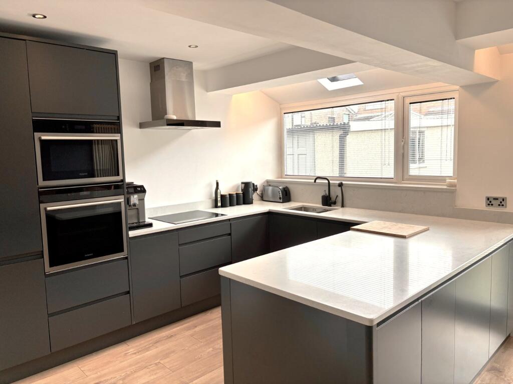 Additional image 3 of Netherlands Avenue, Odsal, Bradford, BD6