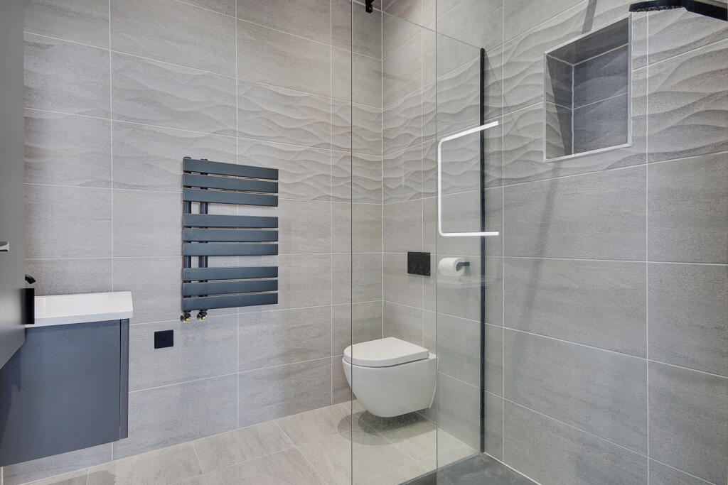 Additional image 21 of Avon Castle Drive, Ringwood, Dorset, BH24
