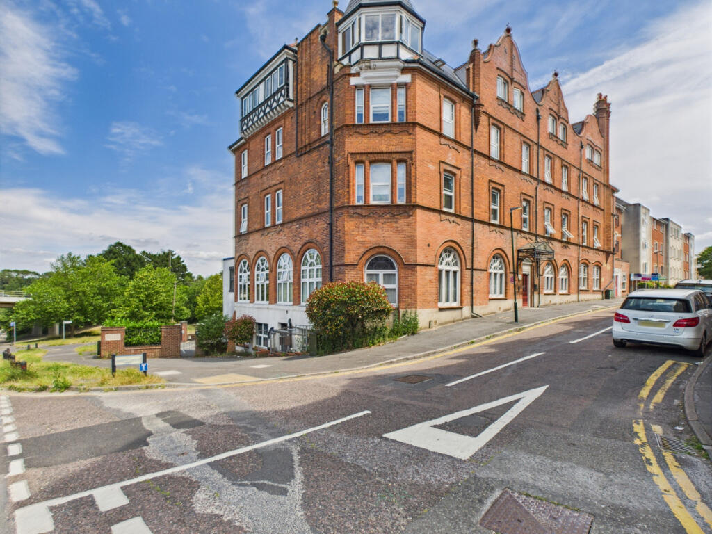 Midland Heights, Norwich Avenue West, Bournemouth, BH2