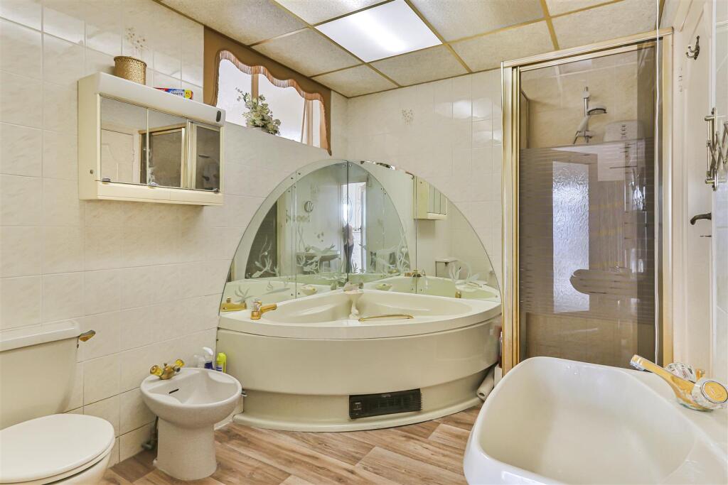 Additional image 17 of Shore Road, Poole