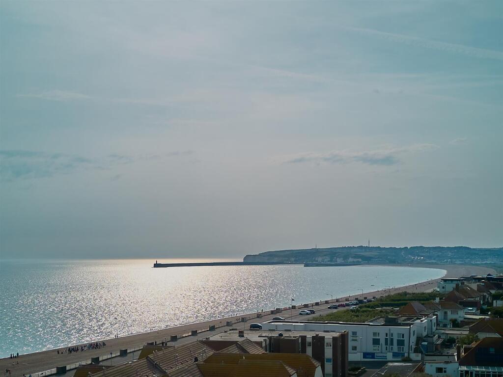 Additional image 36 of Beach Close, Seaford