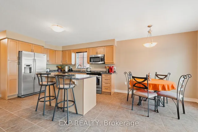 Additional image 6 of 98 Riehm St