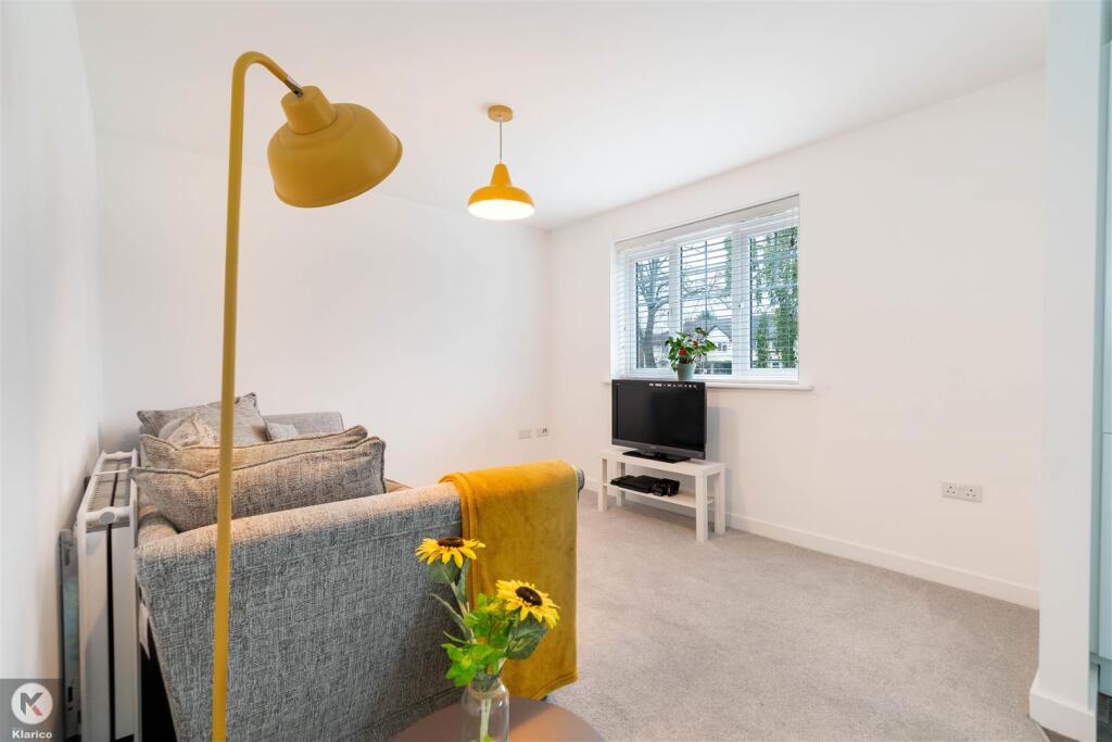 Additional image 5 of Exel Drive Flat 4, Birmingham