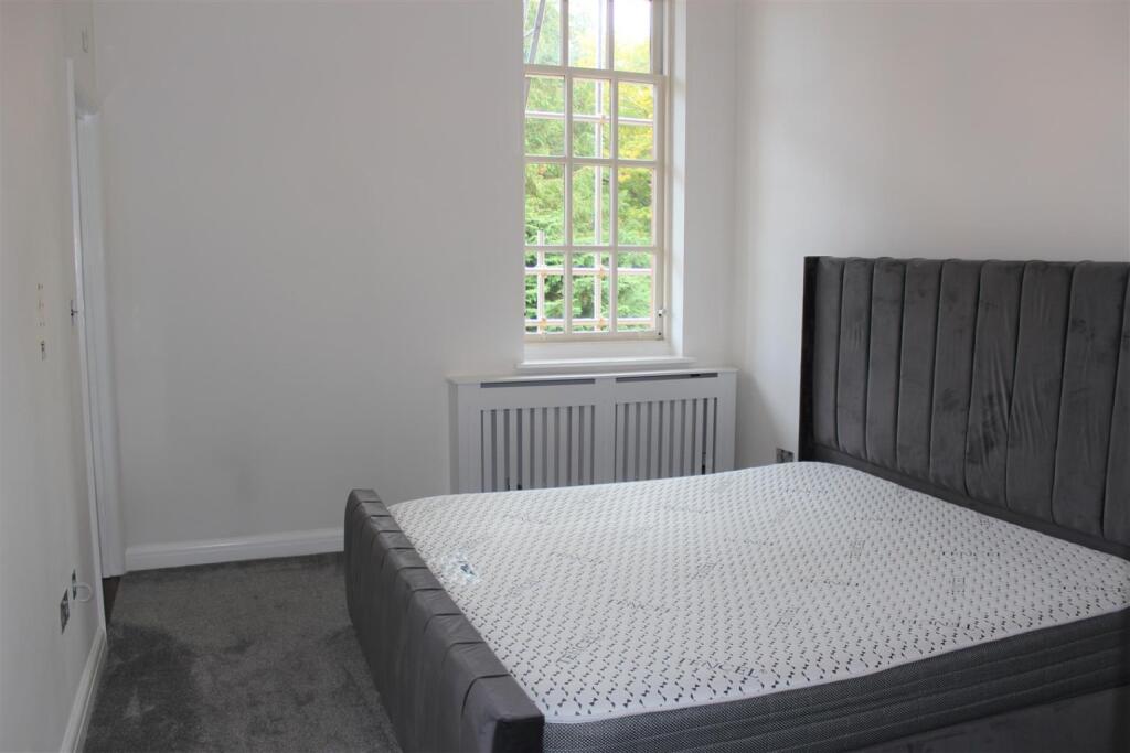 Additional image 7 of Acorn Court, Beningfield Drive, London Colney, St. Albans, Hertfordshire, AL2 1GE